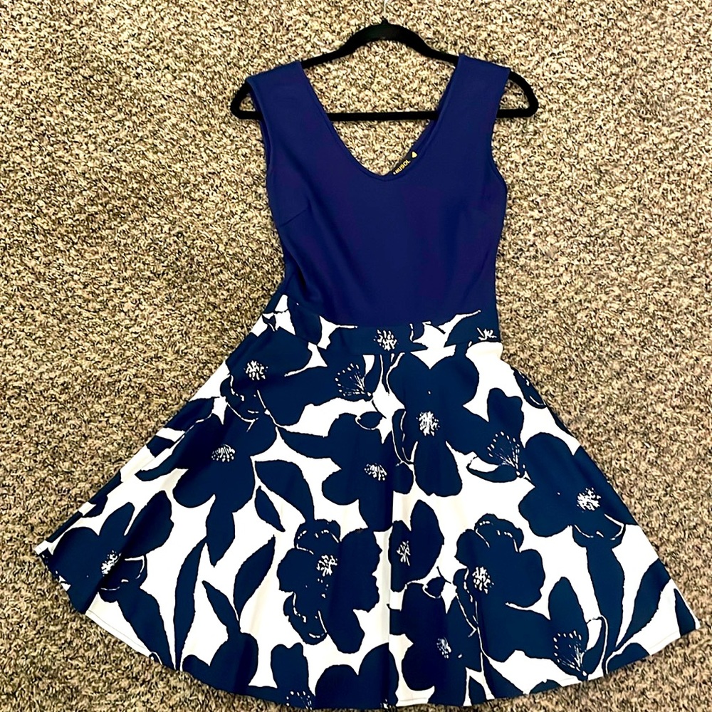 MIUSOL Navy and White Floral Dress